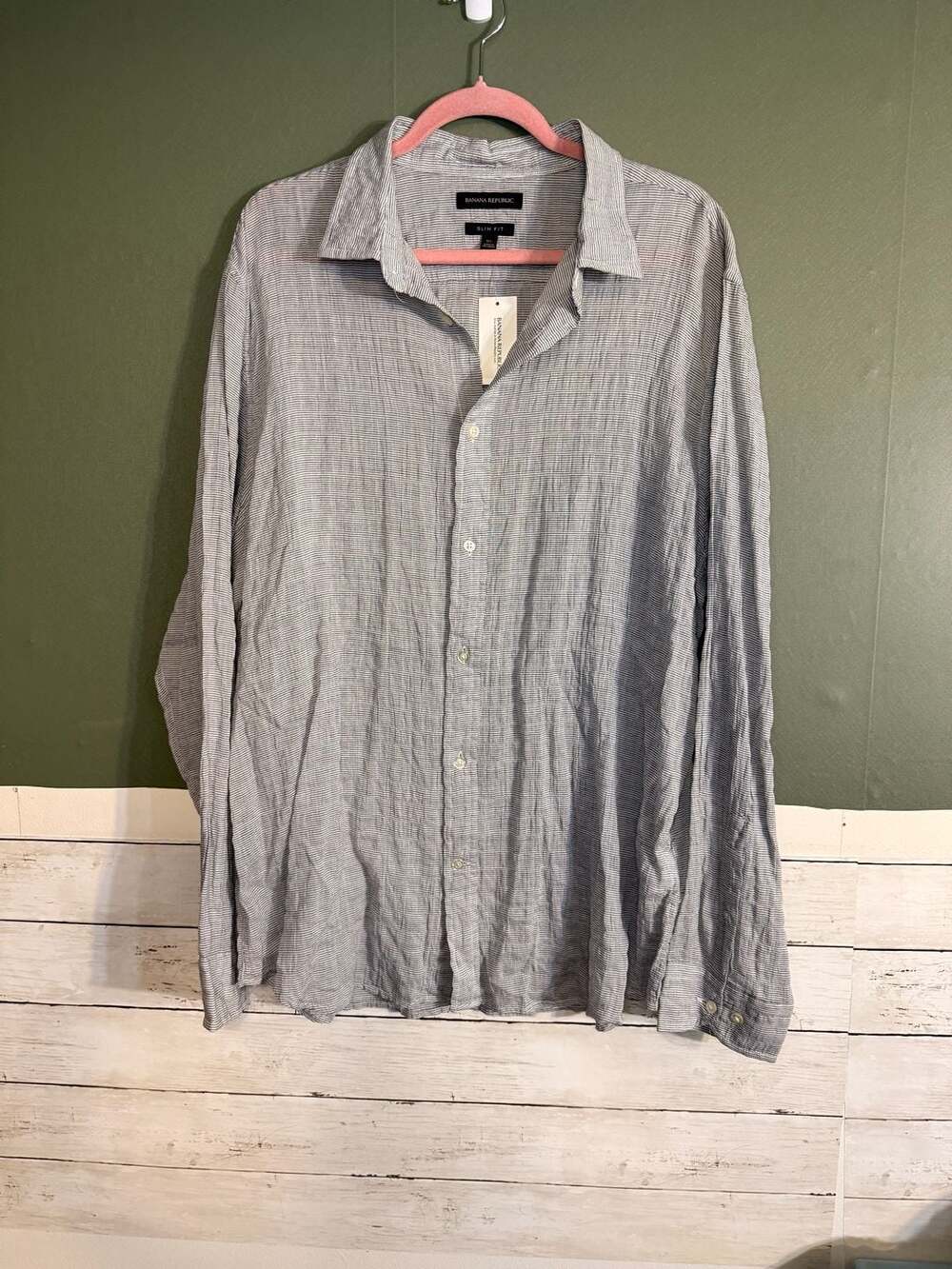 NWT Banana Republic XL Long Sleeve Slim Fit Striped Button Down Shirt